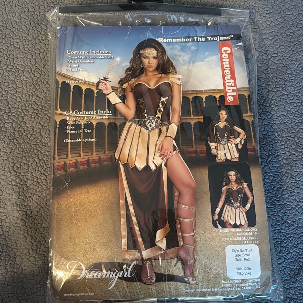 Women’s Halloween costume gladiator